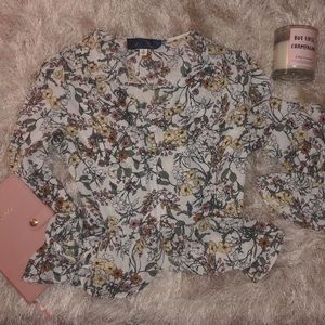 Stop and Smell the Flowers! Floral Blouse Size M